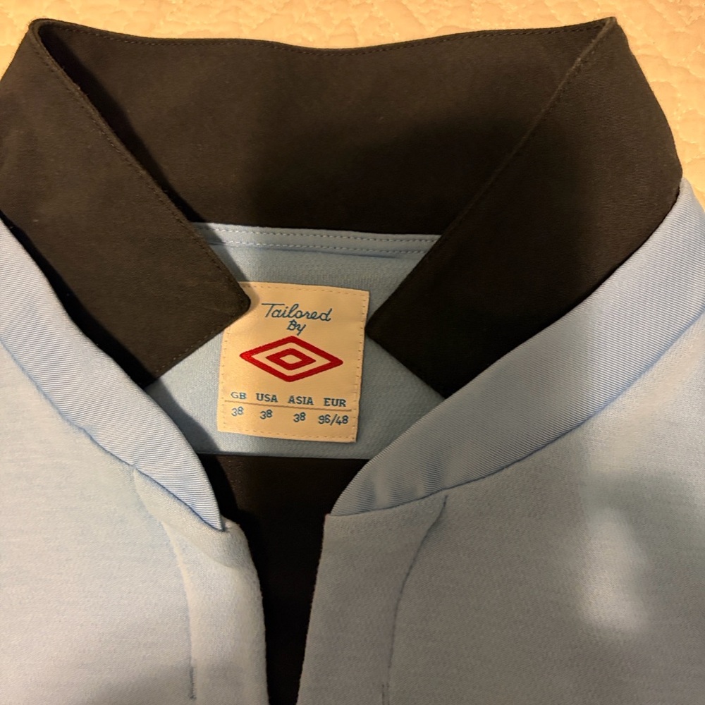 Umbro Light Blue Kids Soccer Jersey with Black Accents - Picture 2 of 3